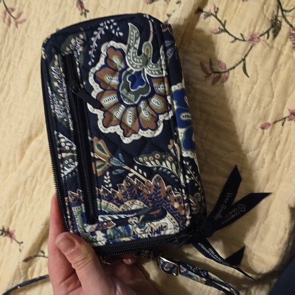 Vera Bradley RFID All In One Crossbody Bag Java Navy Camo - Picture 5 of 5